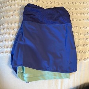 Athletic shorts w/ spandex